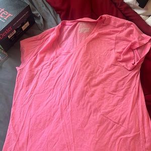 Plain pink tee